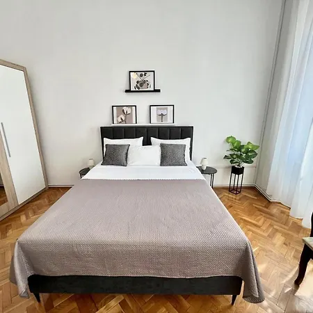 Centurio 아파트 *